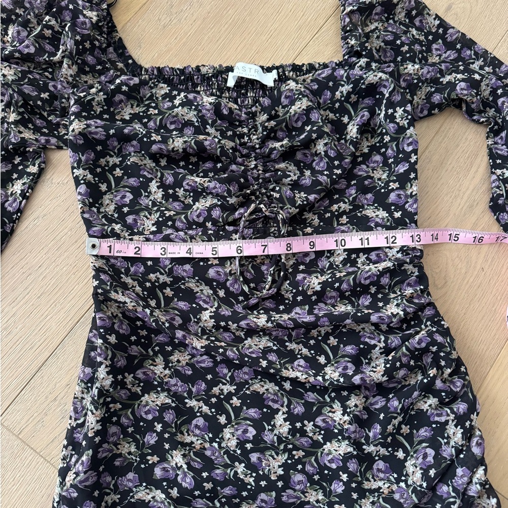ASTR the Label Sweetheart Cutout Dress Black-Purple Ditsy Print Size Medium - Picture 10 of 11